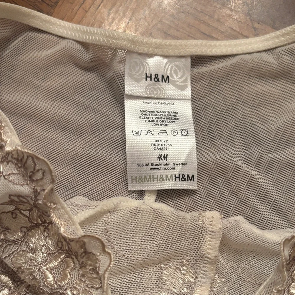 Elegant Lace Trim white panties size small